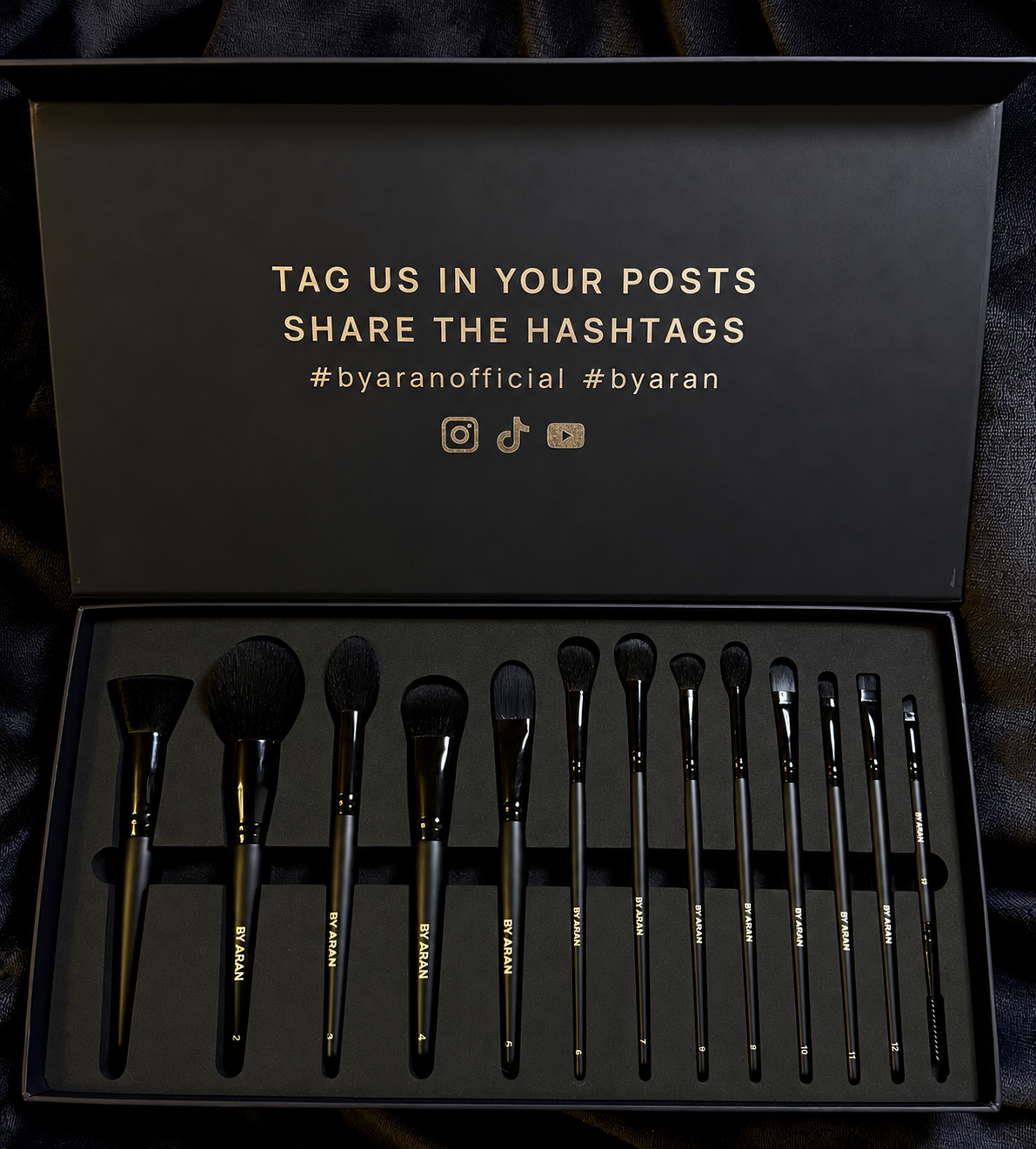 BY.ARANOFFICIAL 13-Piece Brush Set